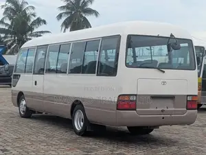 Toyota Coaster 2004