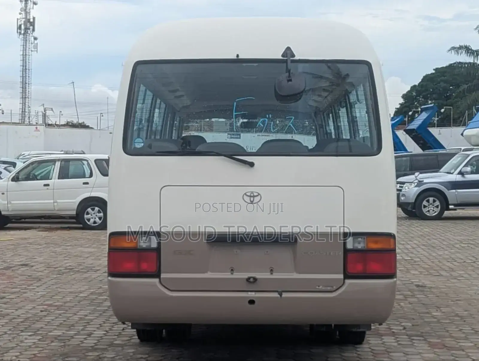 Toyota Coaster 2004