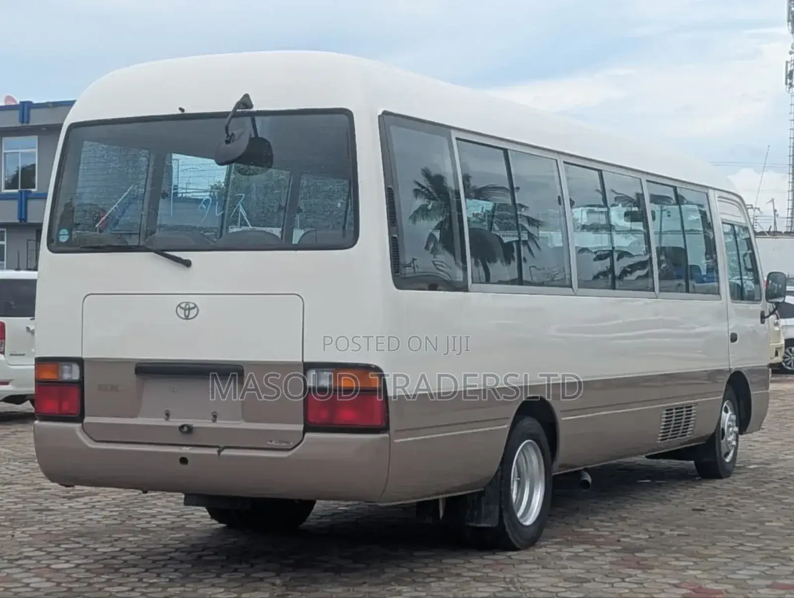 Toyota Coaster 2004