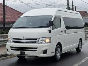 Toyota HiAce 2012 White