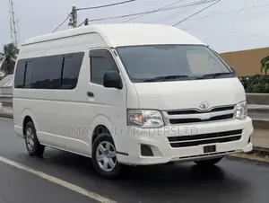 Toyota HiAce 2012 White