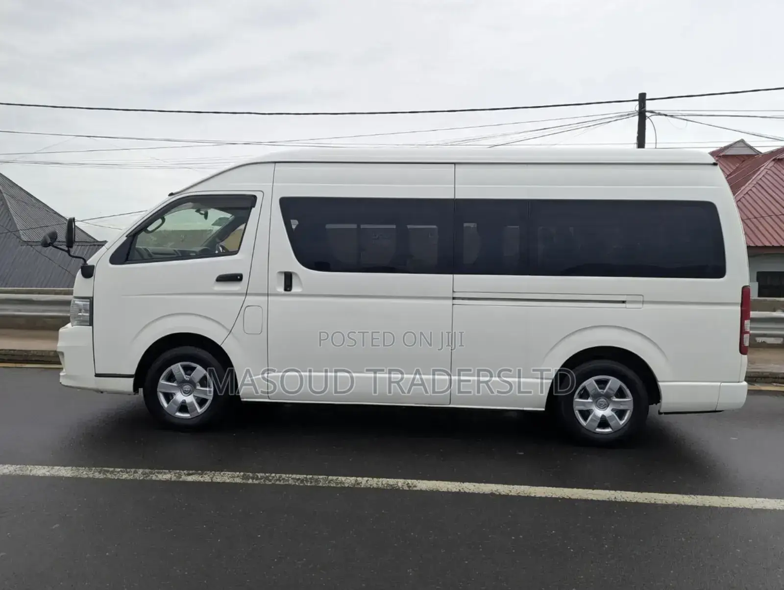 Toyota HiAce 2012 White