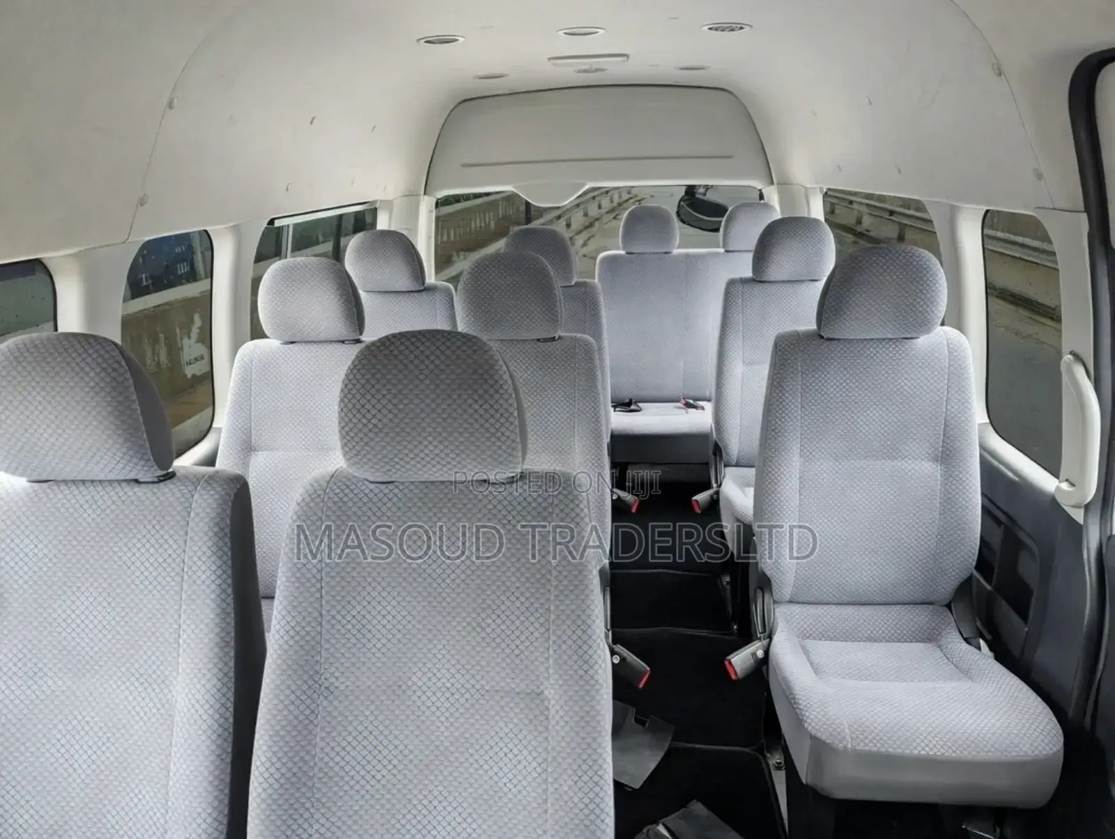 Toyota HiAce 2012 White