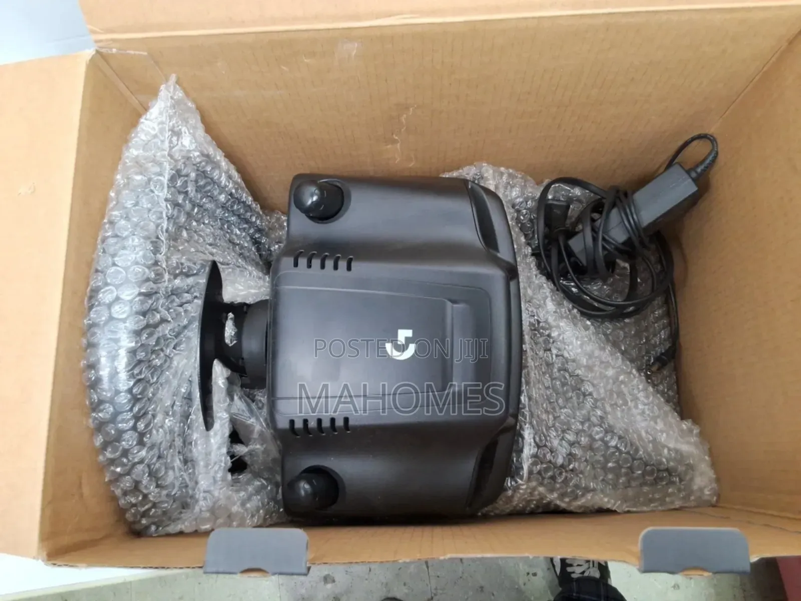 Logitech G923 Racing Wheel Pedals Featuring Truefoce -