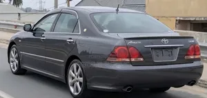 Toyota Crown Royale 2005 Gray