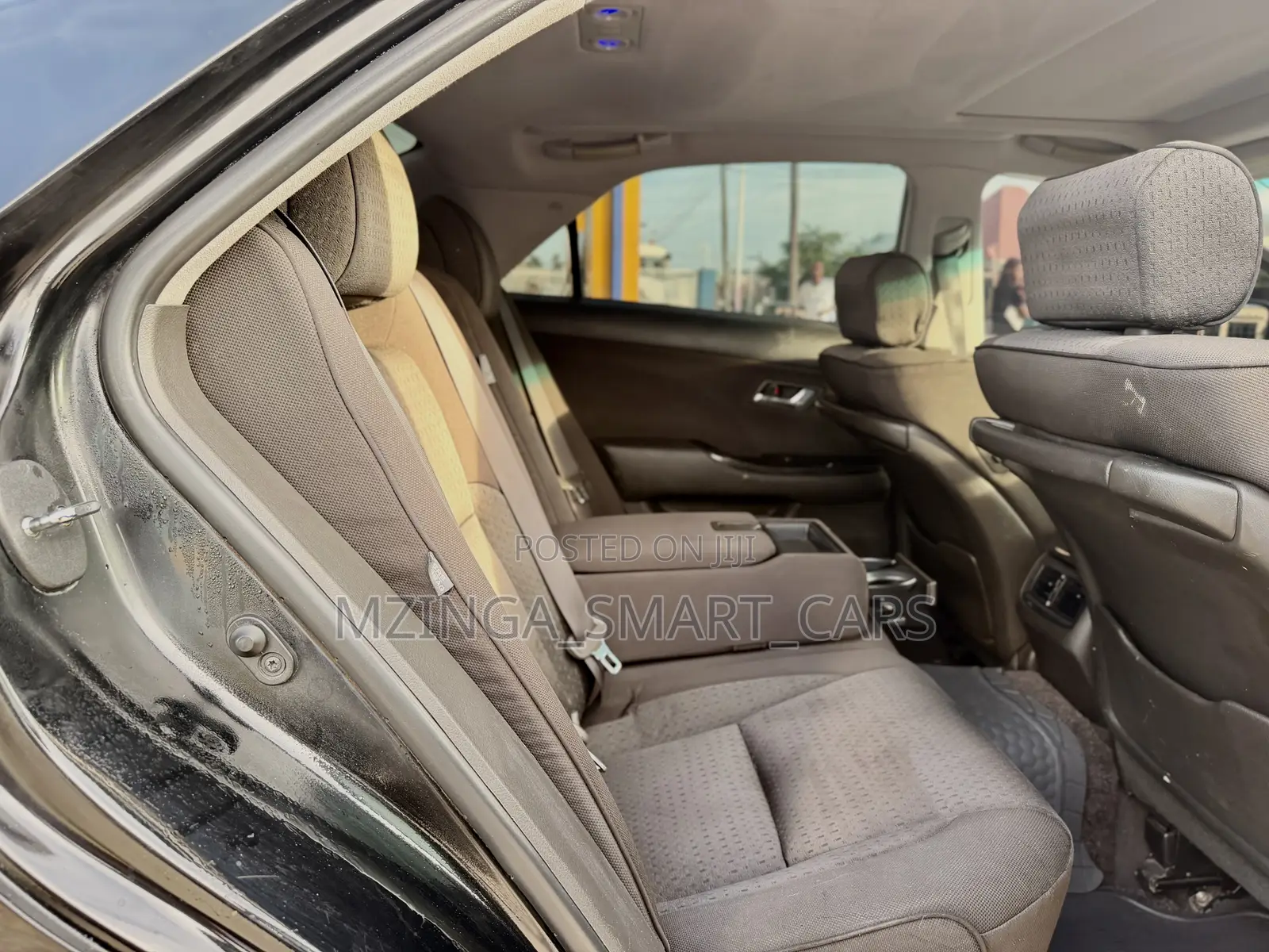 Toyota Crown 2010 Black