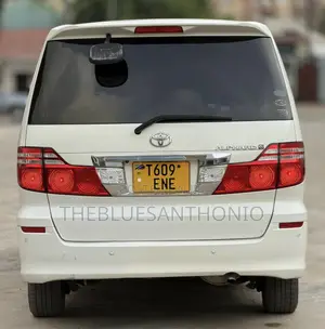Toyota Alphard 2006 White