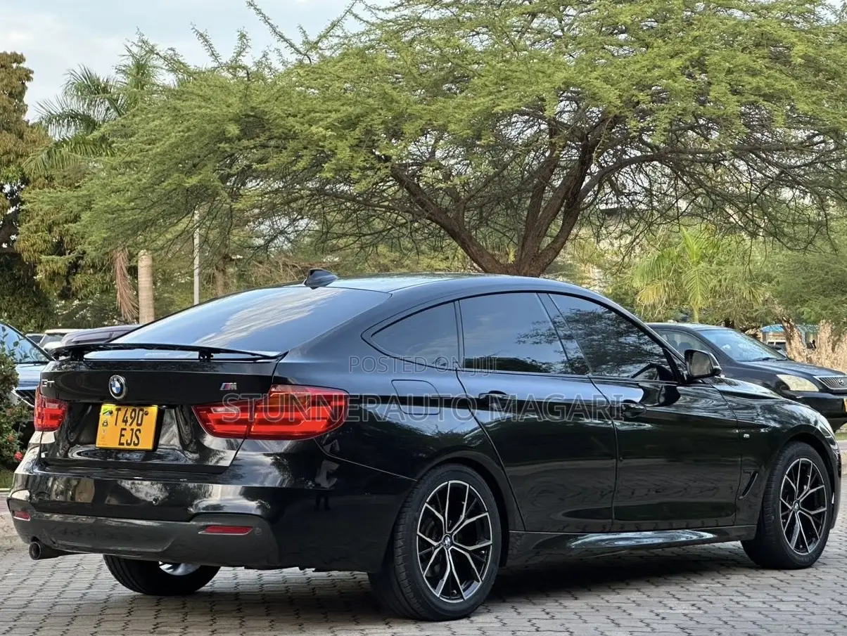 BMW 3 Series 2014 Black