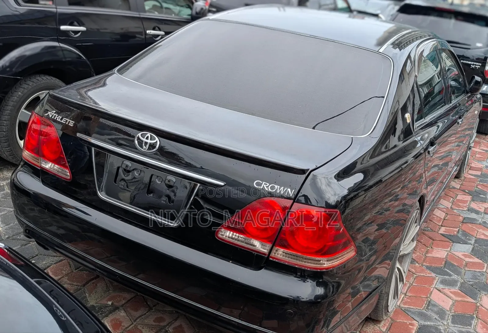 Toyota Crown 2006 Black