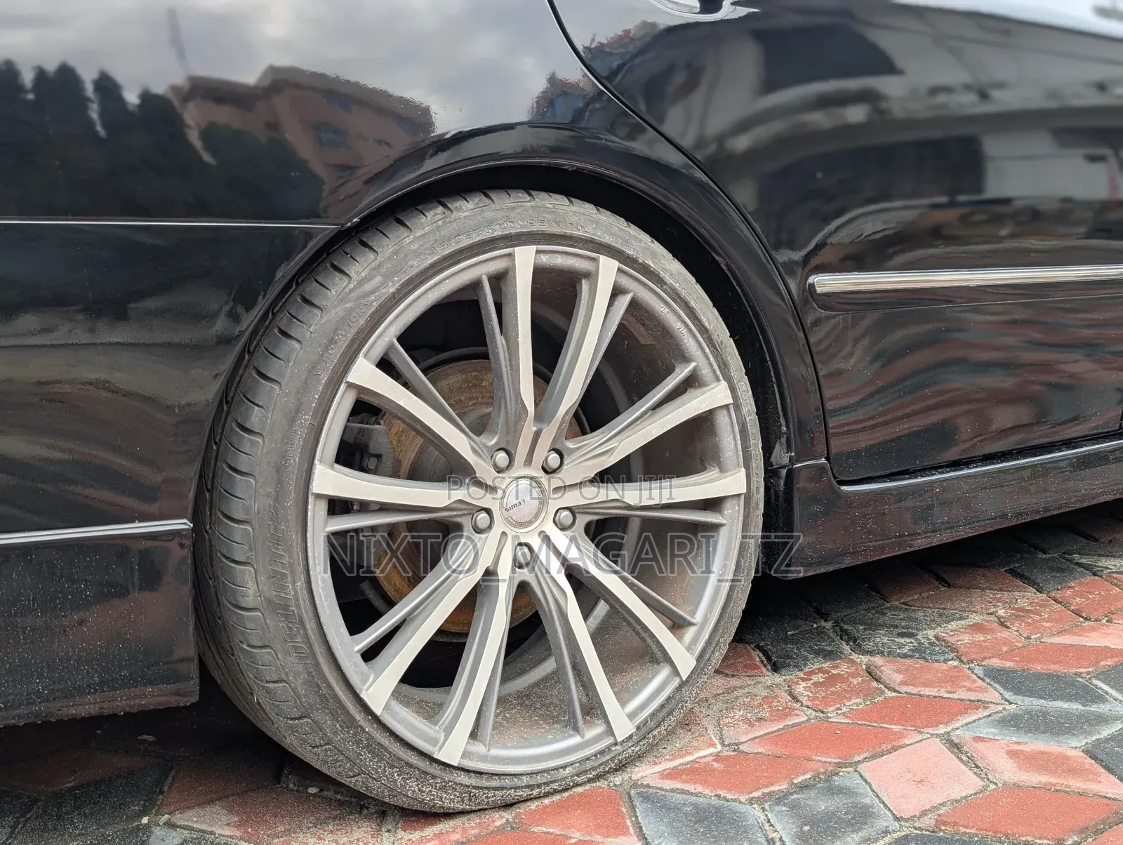 Toyota Crown 2006 Black