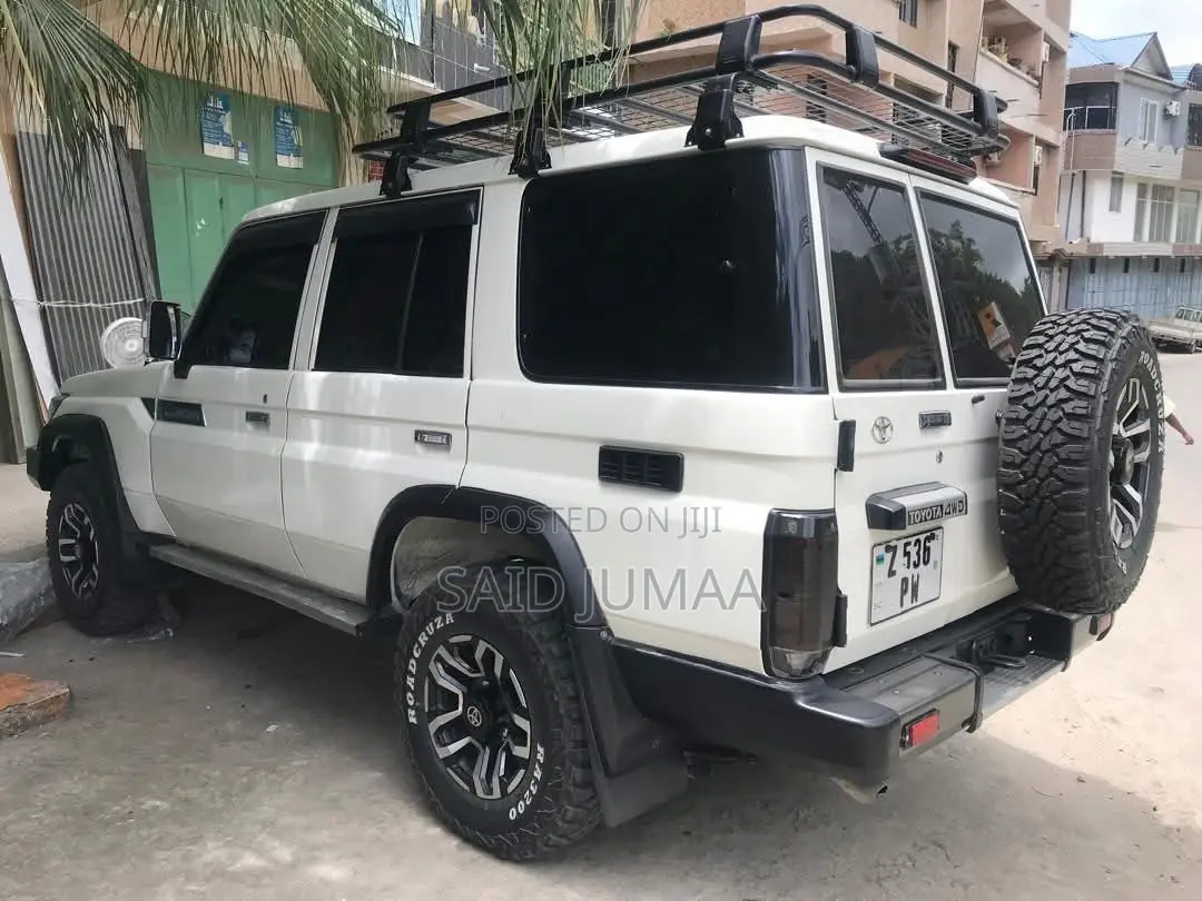 Toyota Land Cruiser 76 Series 2011 White