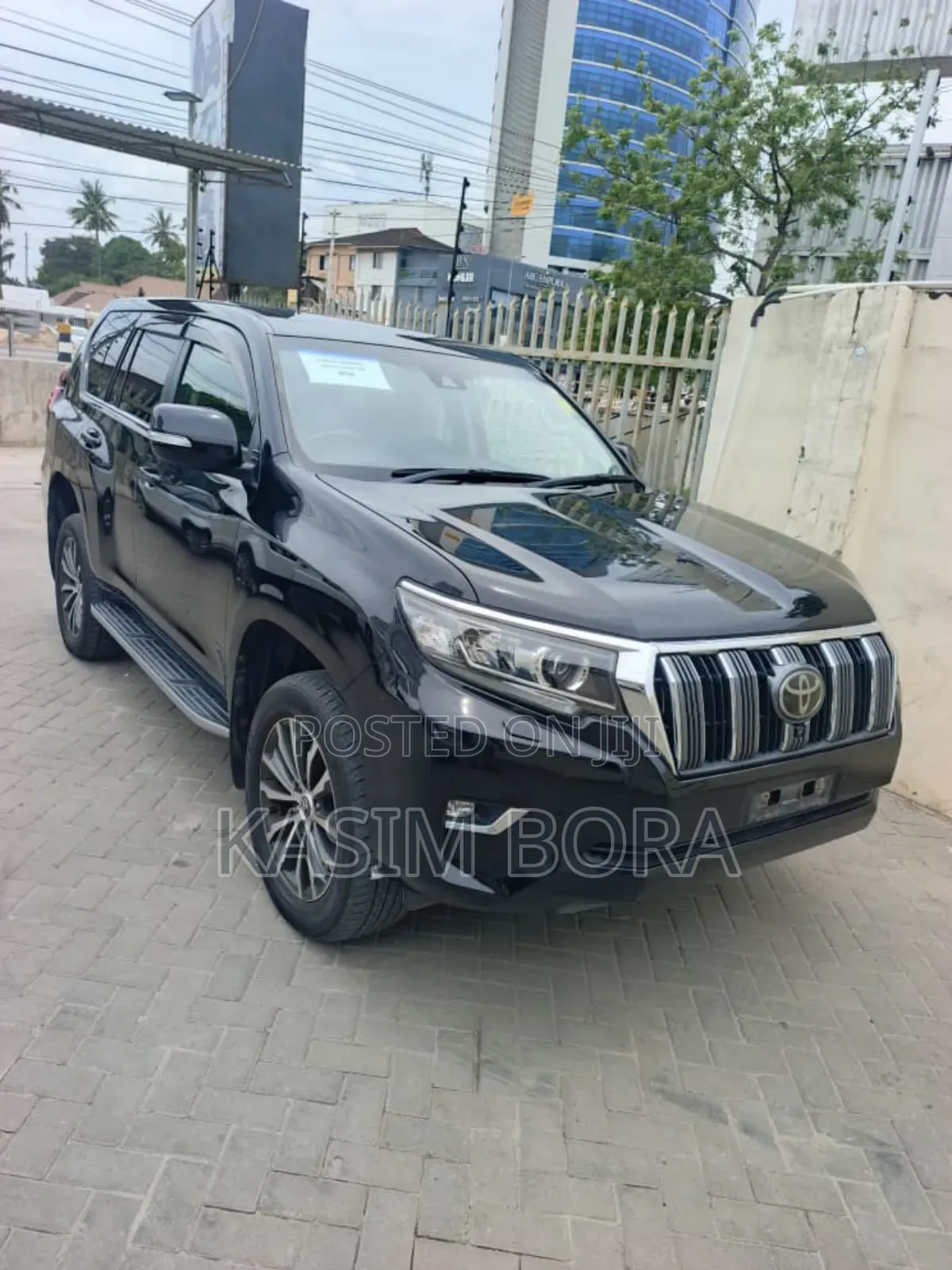 Toyota Land Cruiser Prado 2018 Black