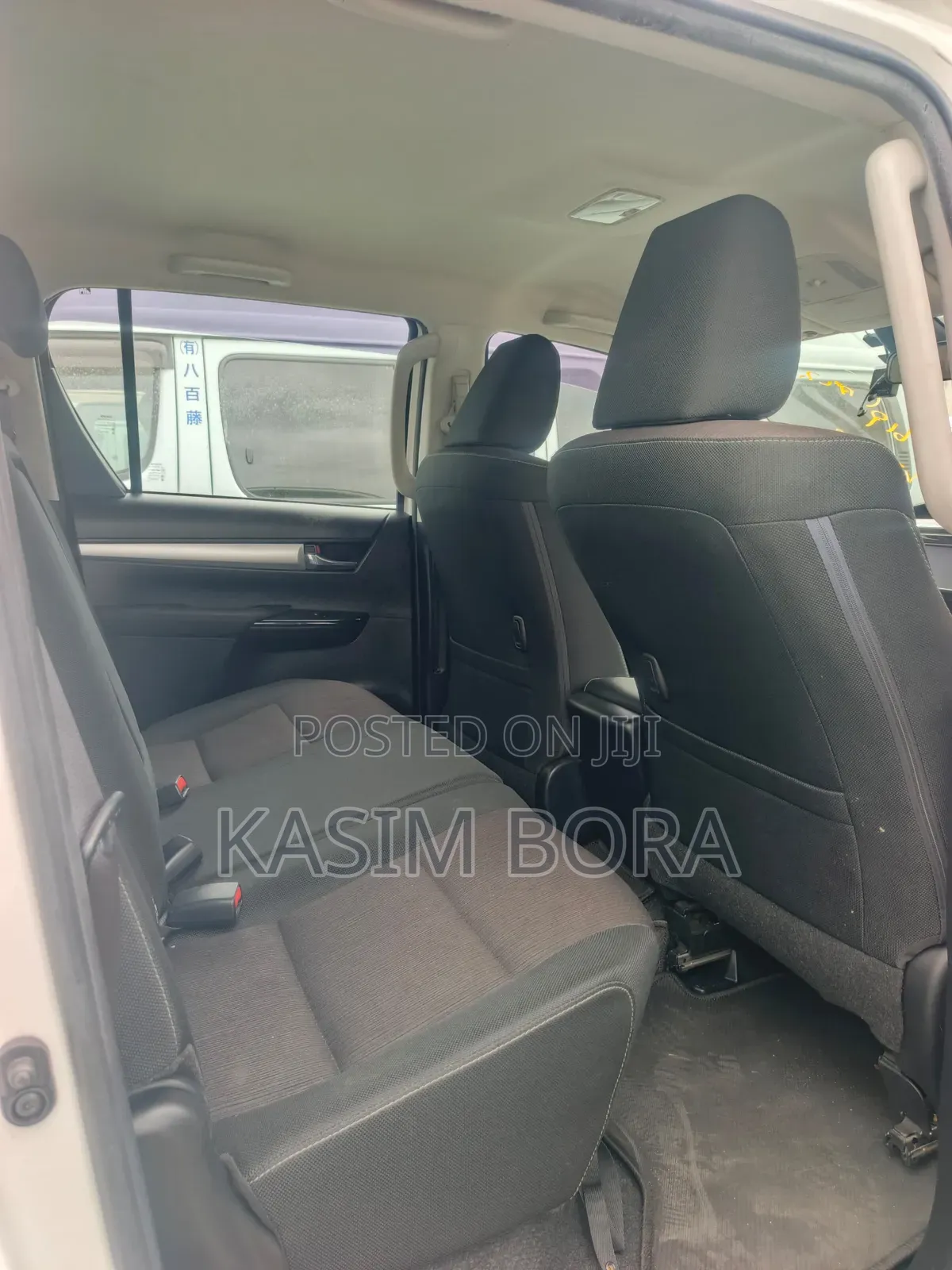 Toyota Hilux 2020 White