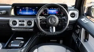 Mercedes-Benz G-Class G 350 d 2023 White