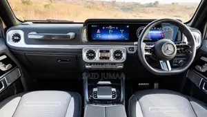 Mercedes-Benz G-Class G 350 d 2023 White