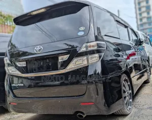 Toyota Vellfire 2009 Black
