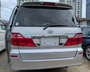 Toyota Alphard 2006 Silver
