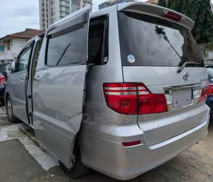 Toyota Alphard 2006 Silver