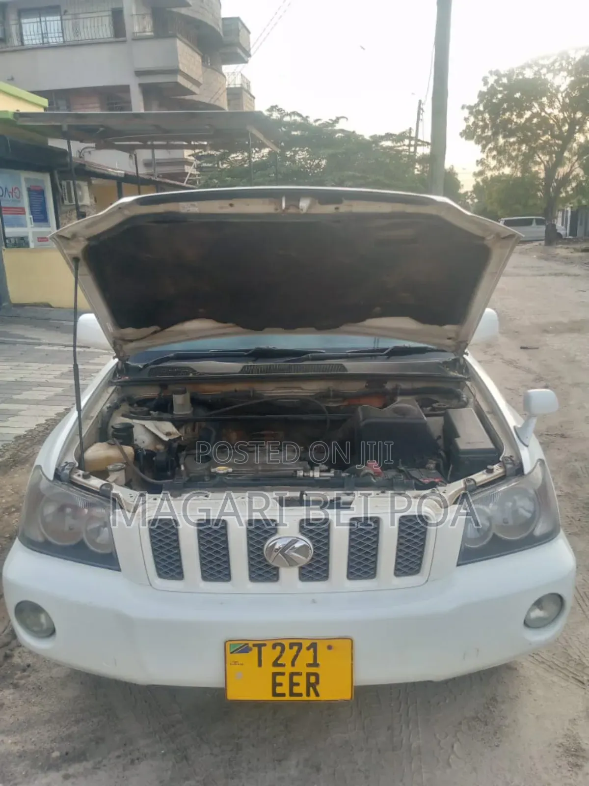 Toyota Kluger 2005 White