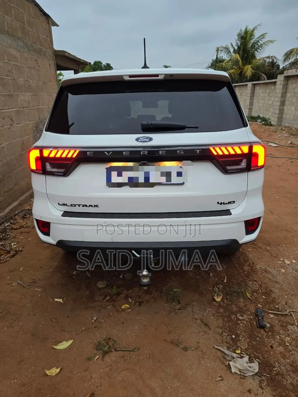 Ford Everest 2024 White