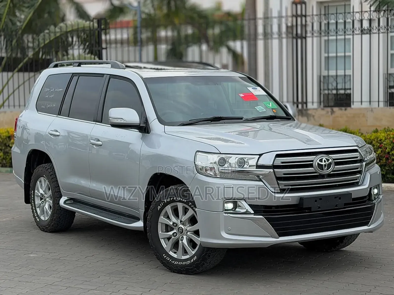 Toyota Land Cruiser 2018 Silver