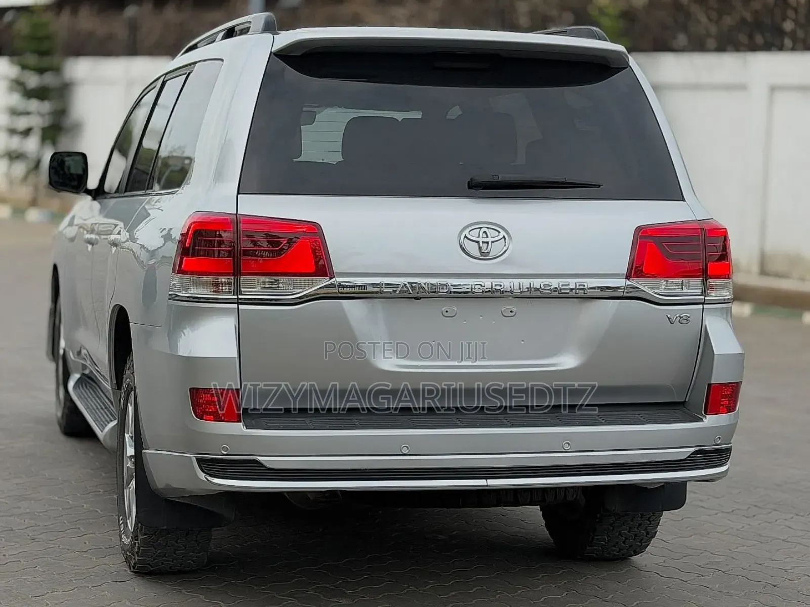 Toyota Land Cruiser 2018 Silver