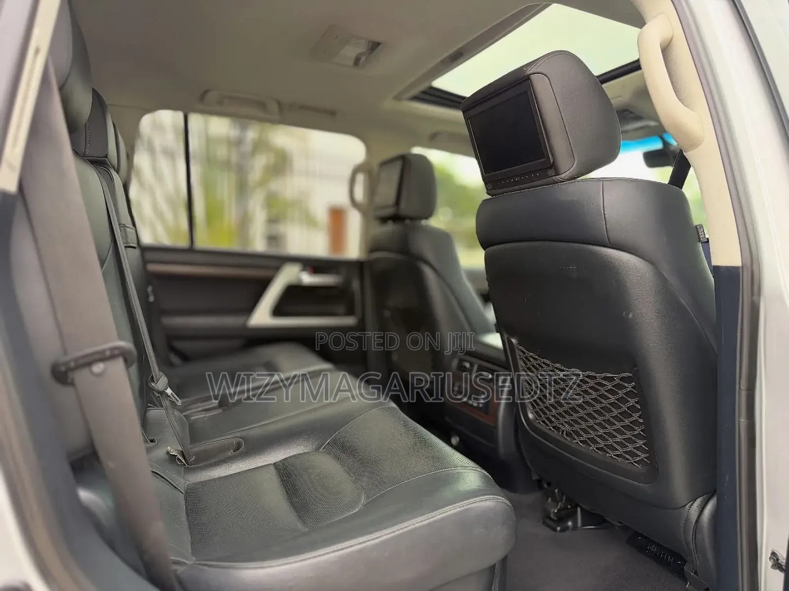Toyota Land Cruiser 2018 Silver