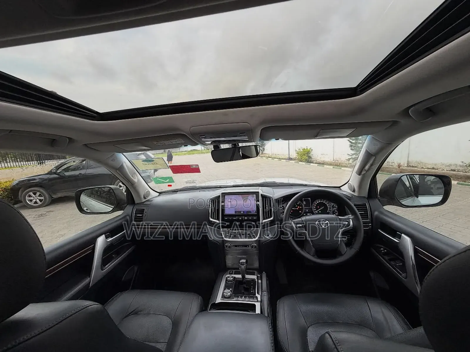 Toyota Land Cruiser 2018 Silver