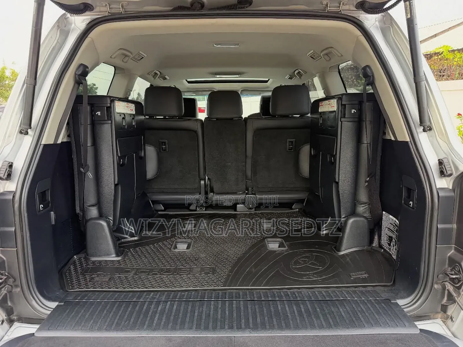 Toyota Land Cruiser 2018 Silver