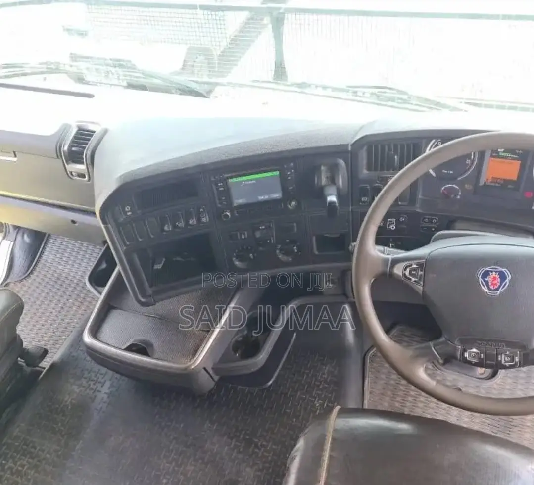 Scania P400