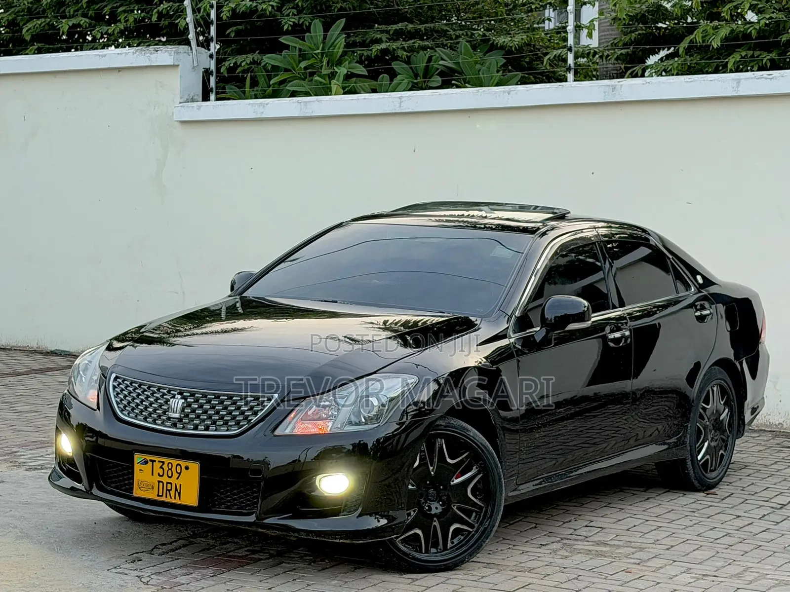 Toyota Crown 2009 Black