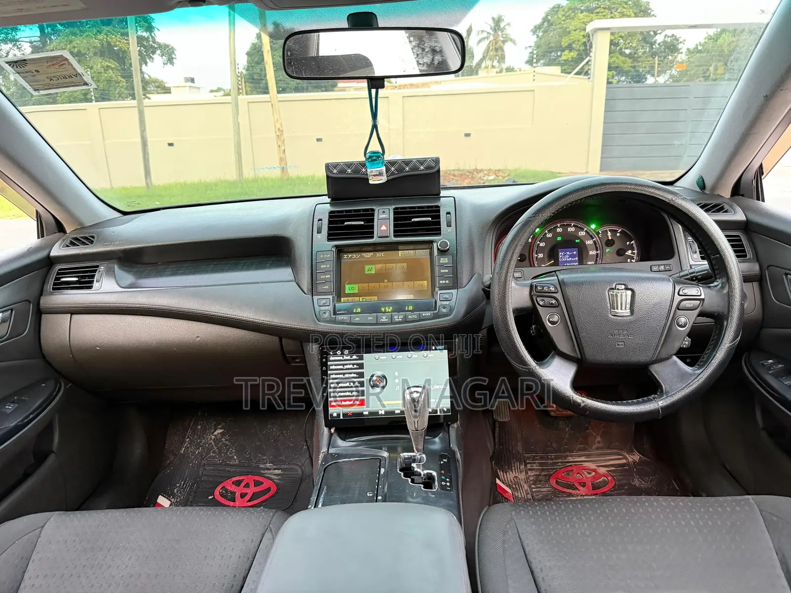 Toyota Crown 2009 Black