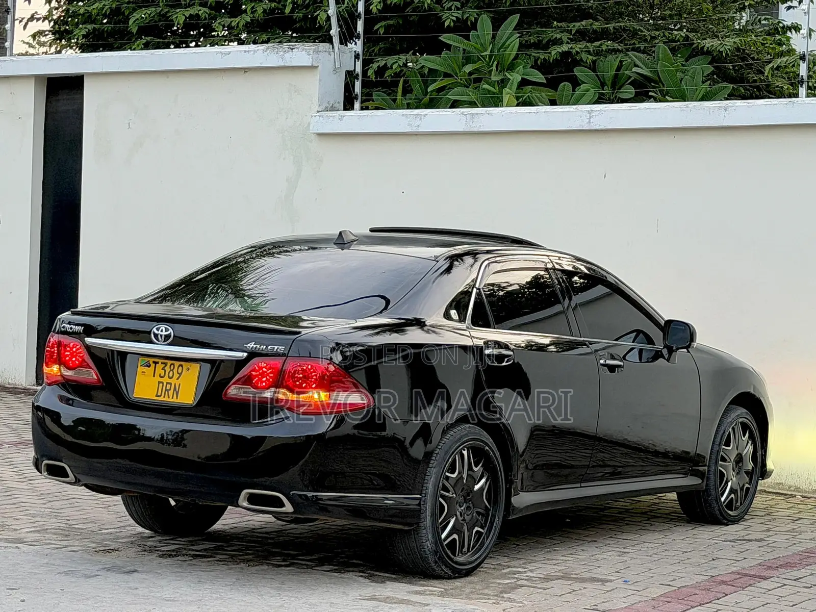 Toyota Crown 2009 Black