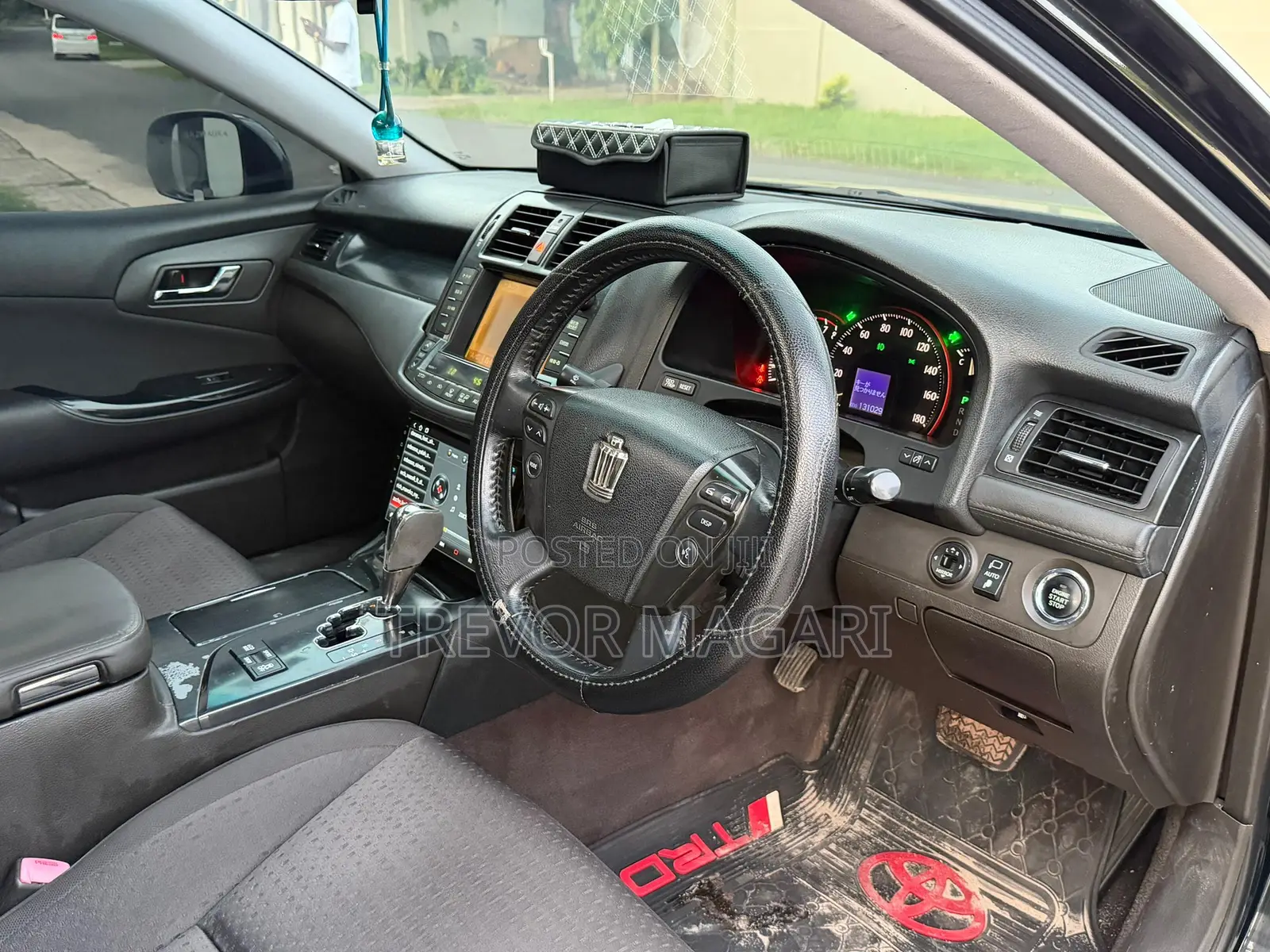 Toyota Crown 2009 Black