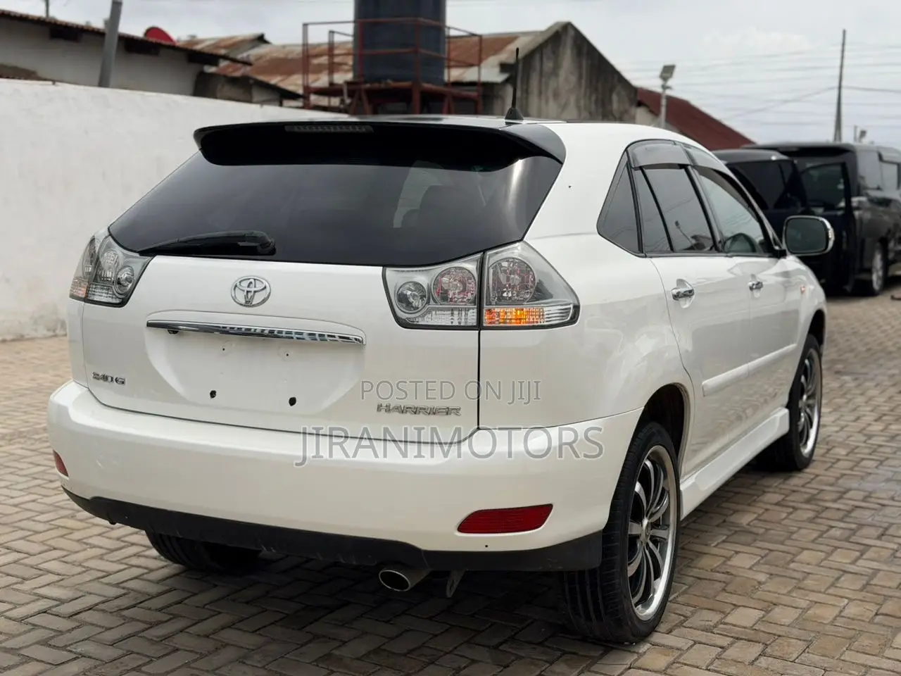 Toyota Harrier 2.4 2008 White