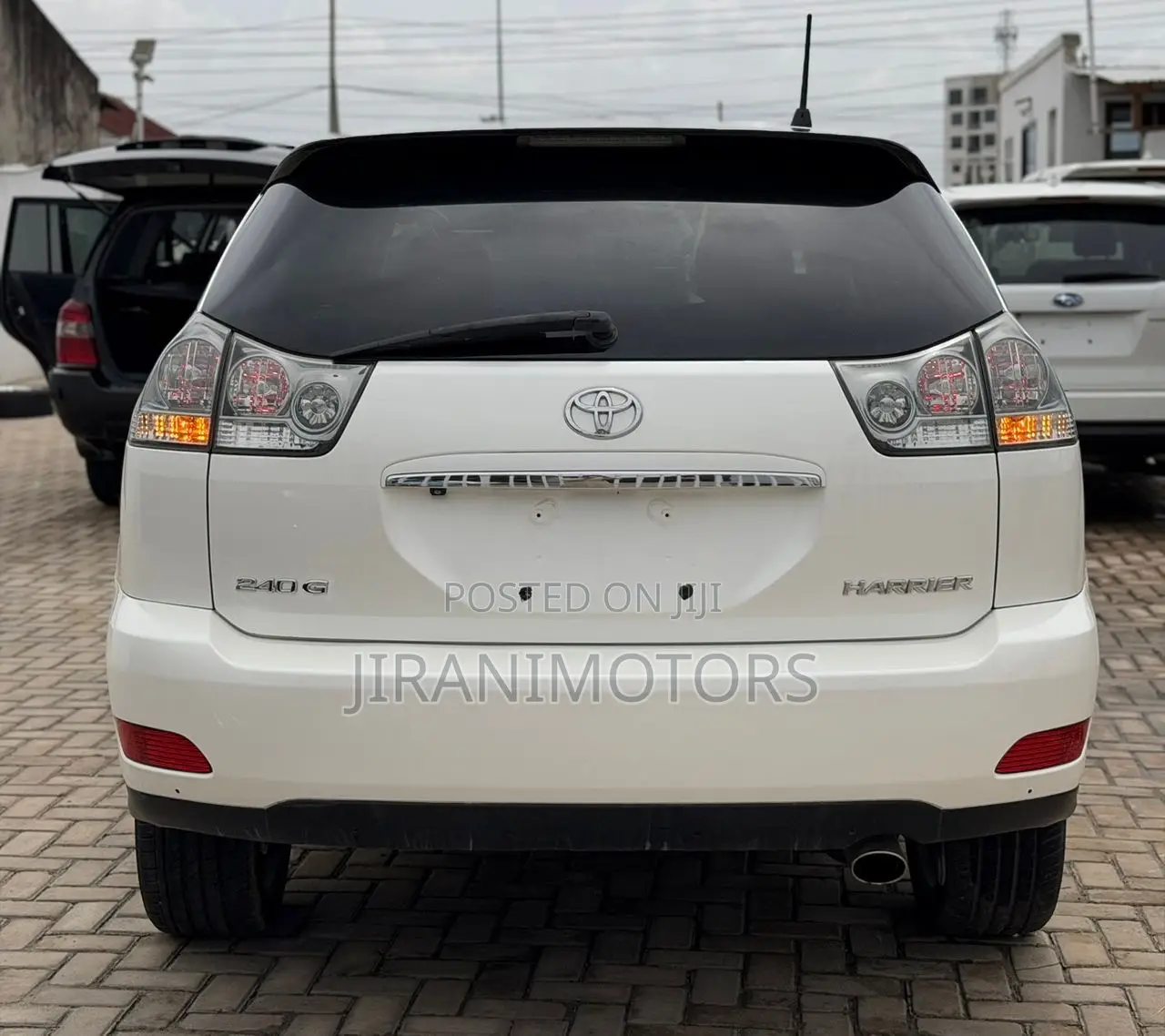 Toyota Harrier 2.4 2008 White