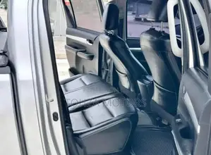 Toyota Hilux 2018 Silver
