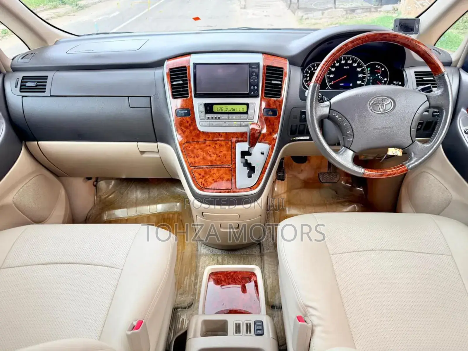Toyota Alphard 2005 Silver
