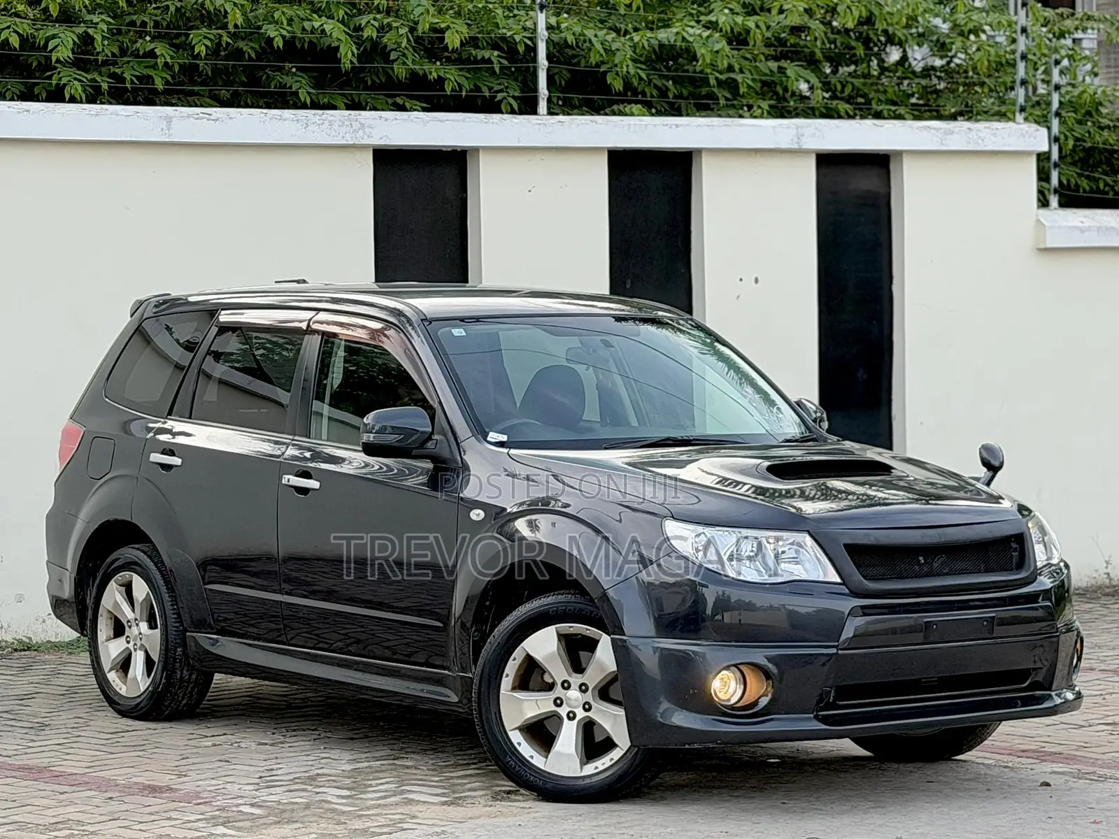 Subaru Forester 2010 Black