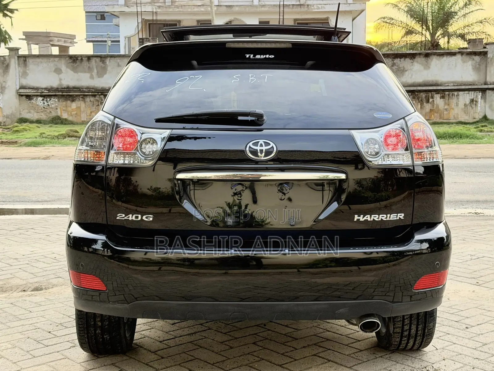 Toyota Harrier 2005 Black