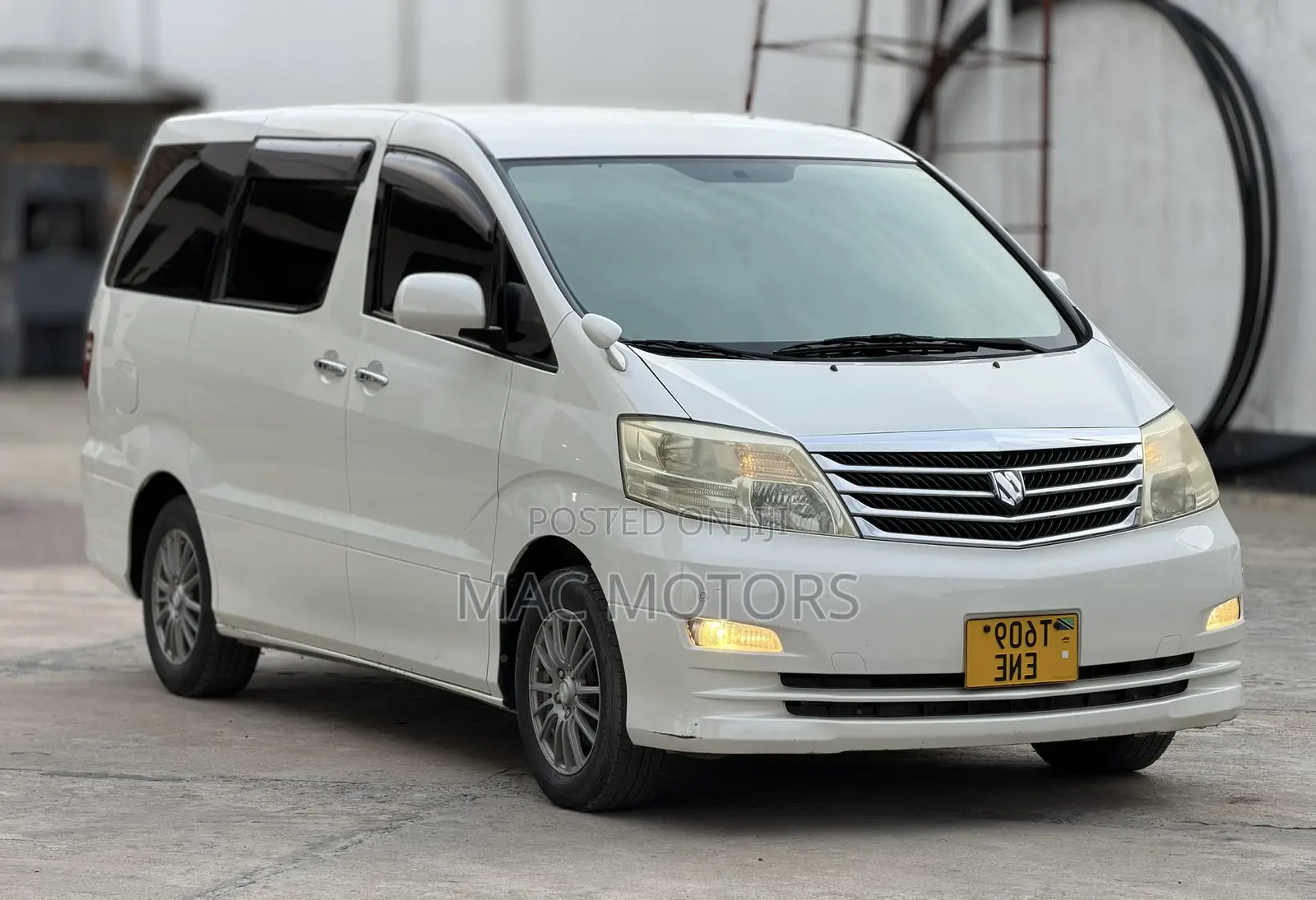 Toyota Alphard 2006 White