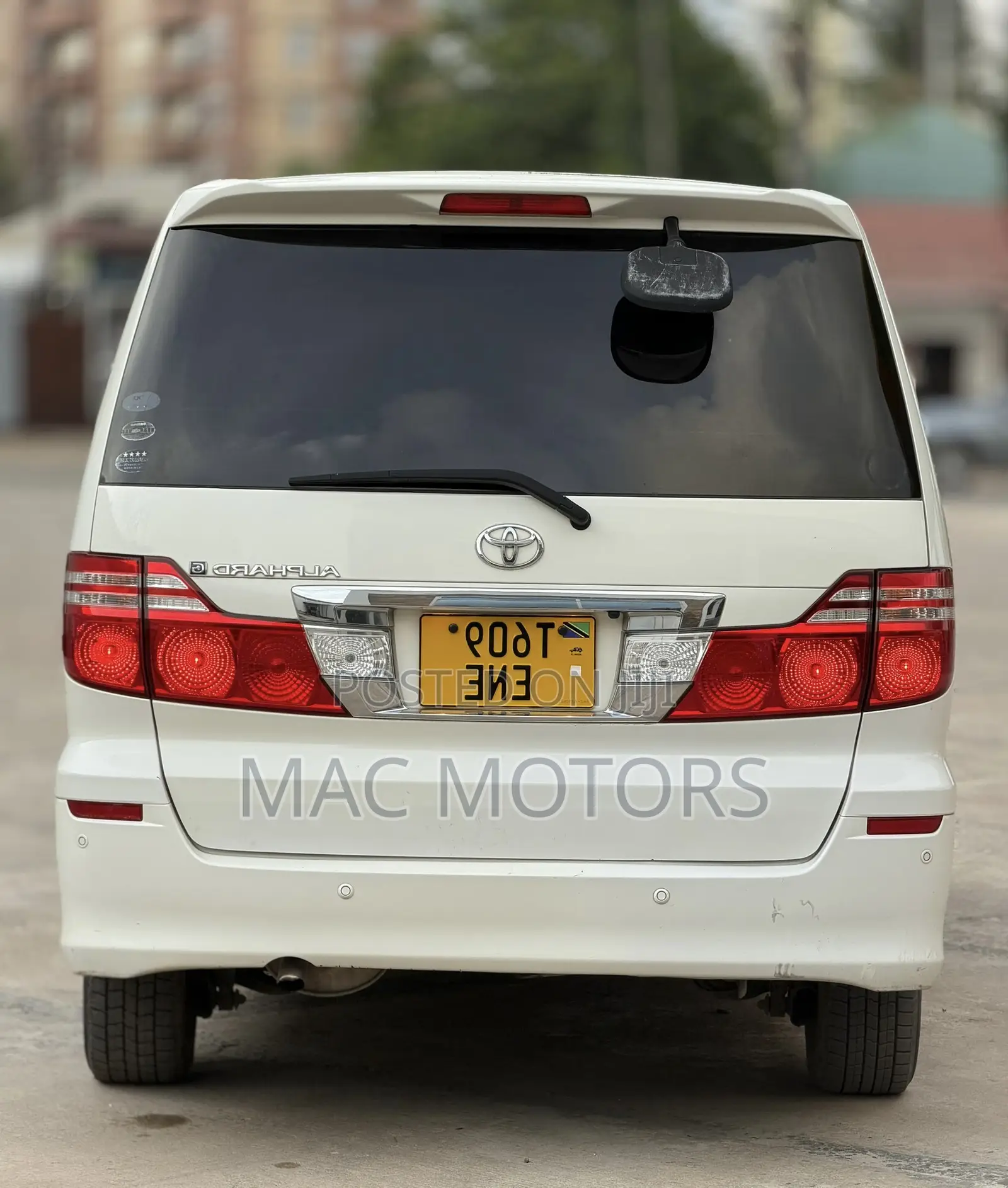 Toyota Alphard 2006 White