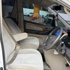Toyota Alphard 2006 White