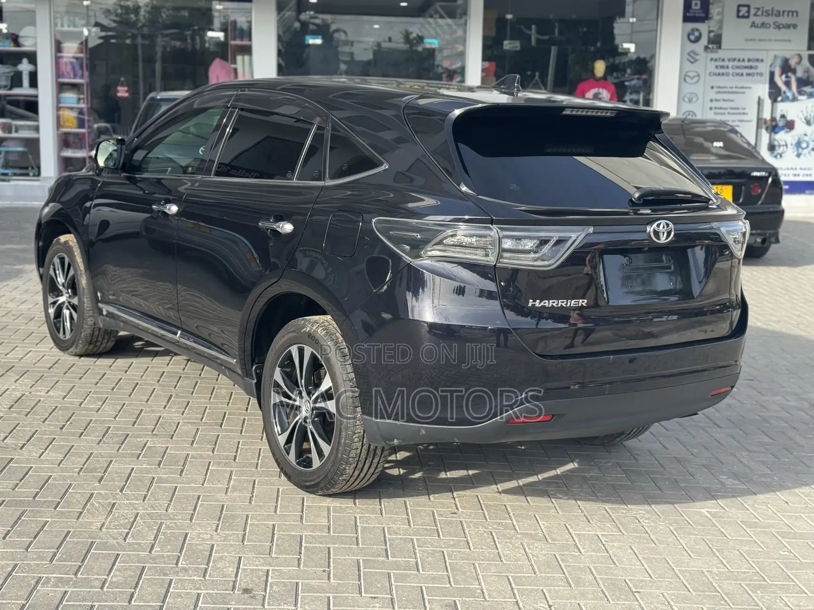 Toyota Harrier 2015 Matt Black