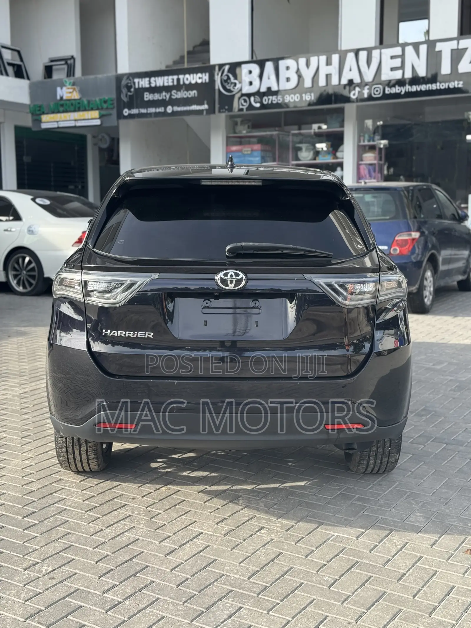 Toyota Harrier 2015 Matt Black