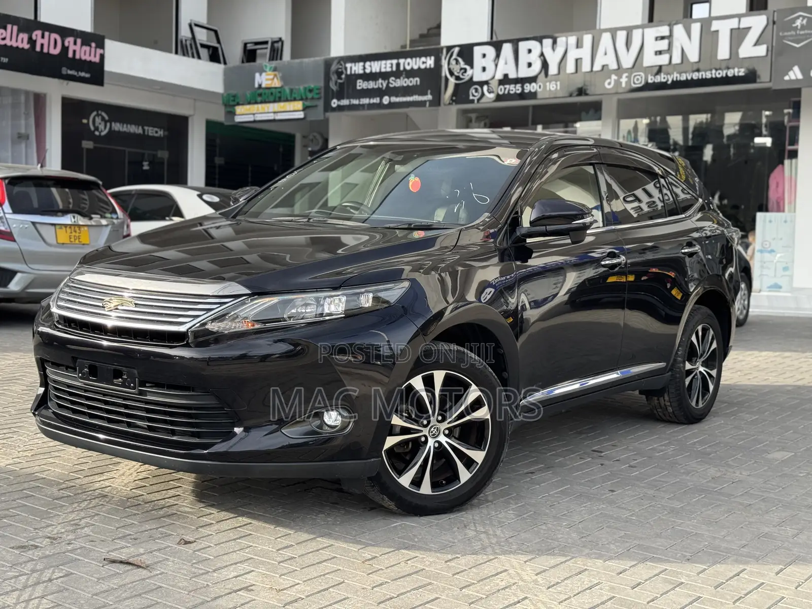 Toyota Harrier 2015 Matt Black