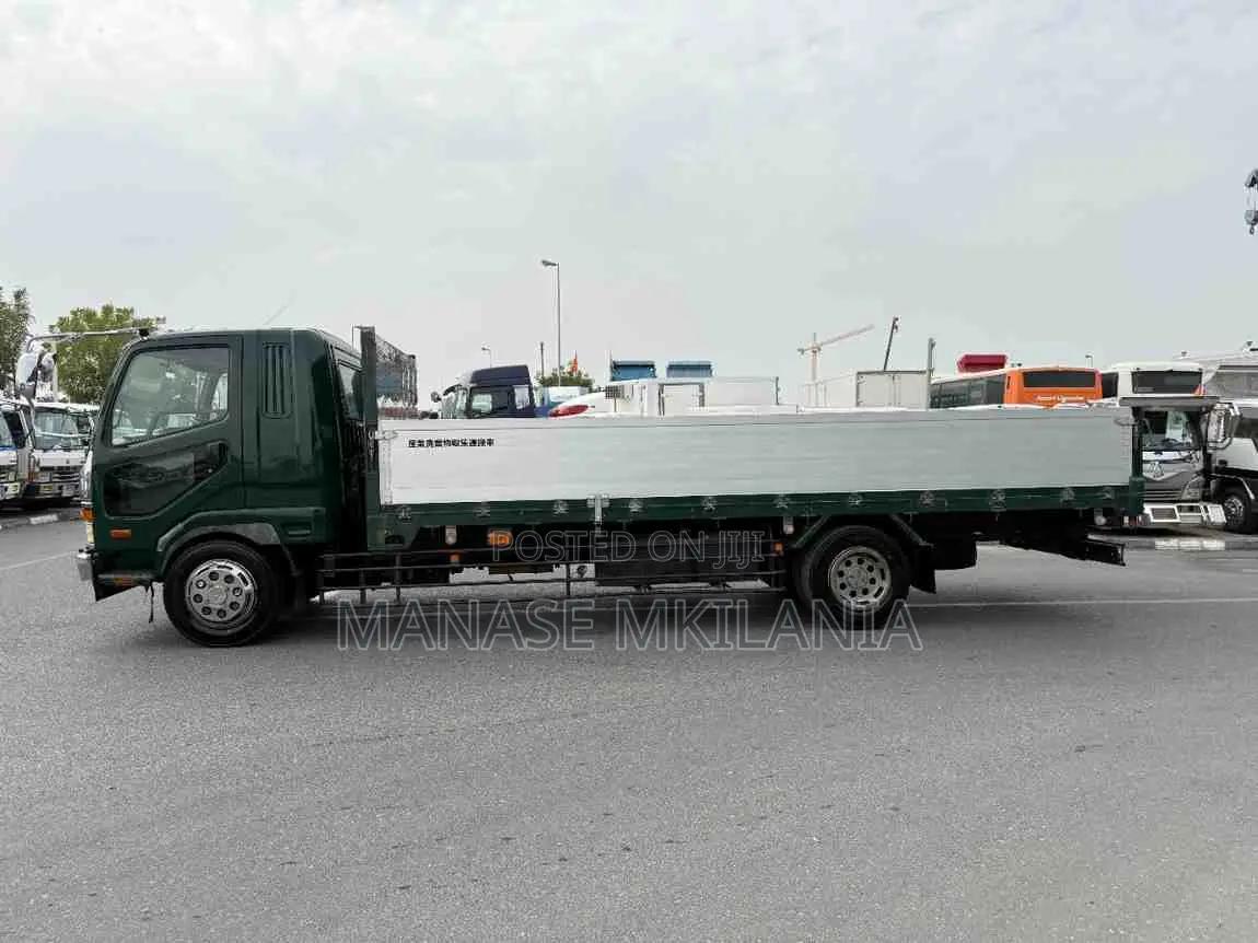 1998 Mitsubishi Fuso Flat Body