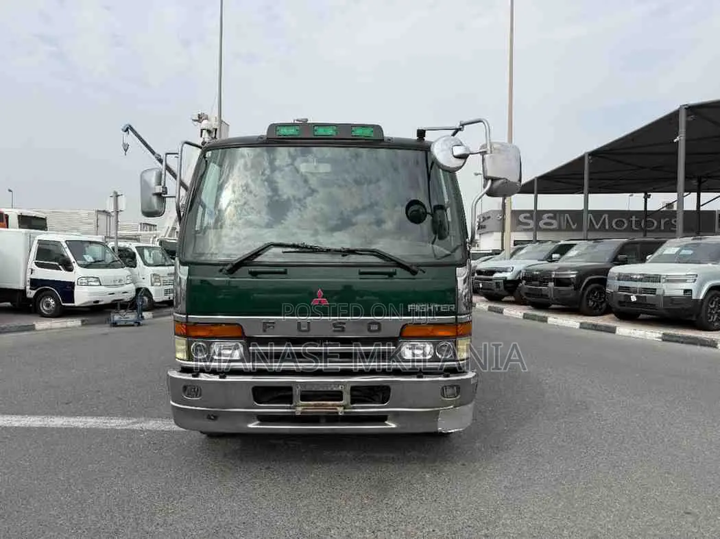 1998 Mitsubishi Fuso Flat Body