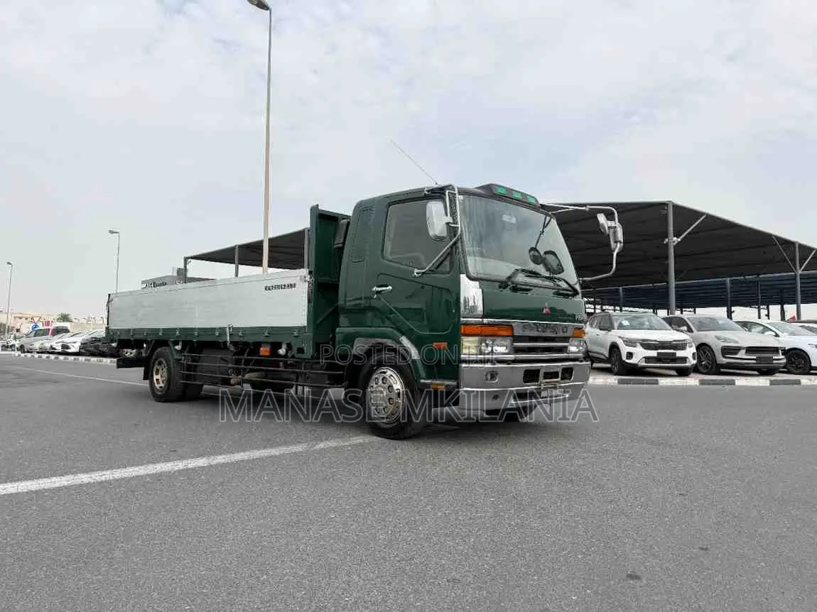 1998 Mitsubishi Fuso Flat Body