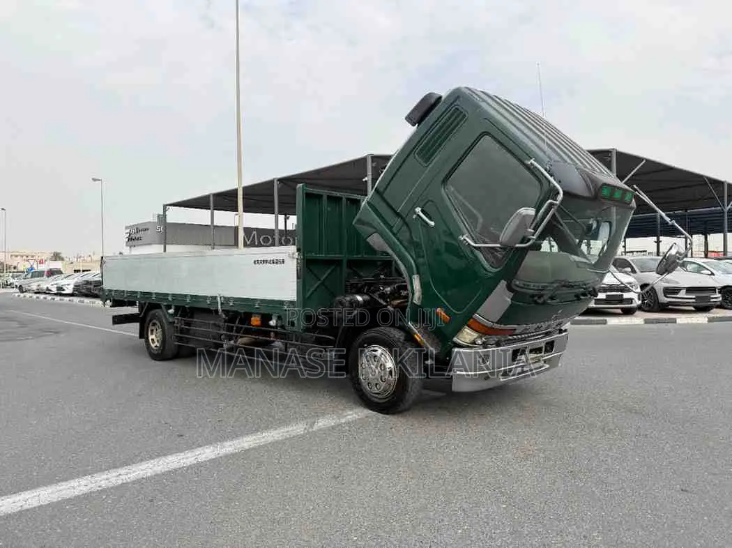 1998 Mitsubishi Fuso Flat Body